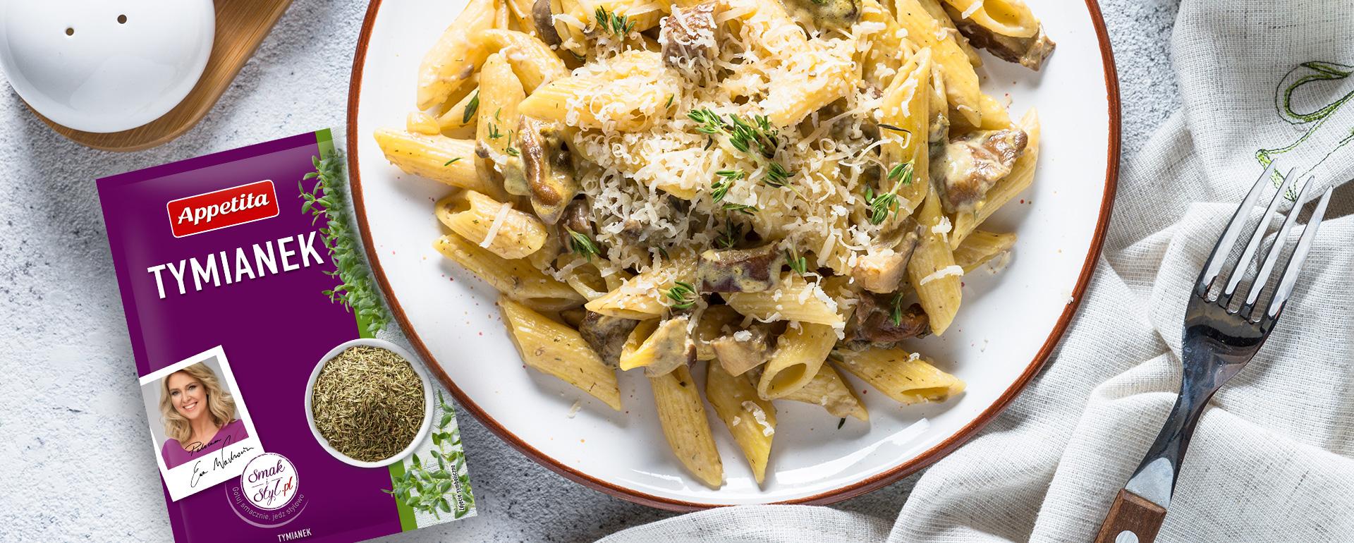 Makaron penne z sosem śmietanowo-pieczarkowym