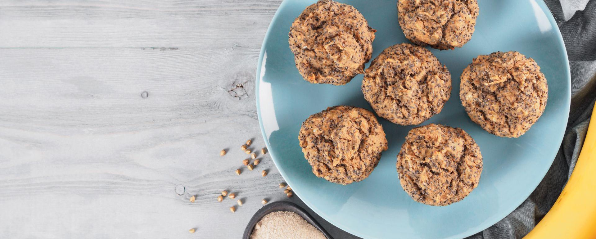 Gryczane muffiny bananowe z orzechami