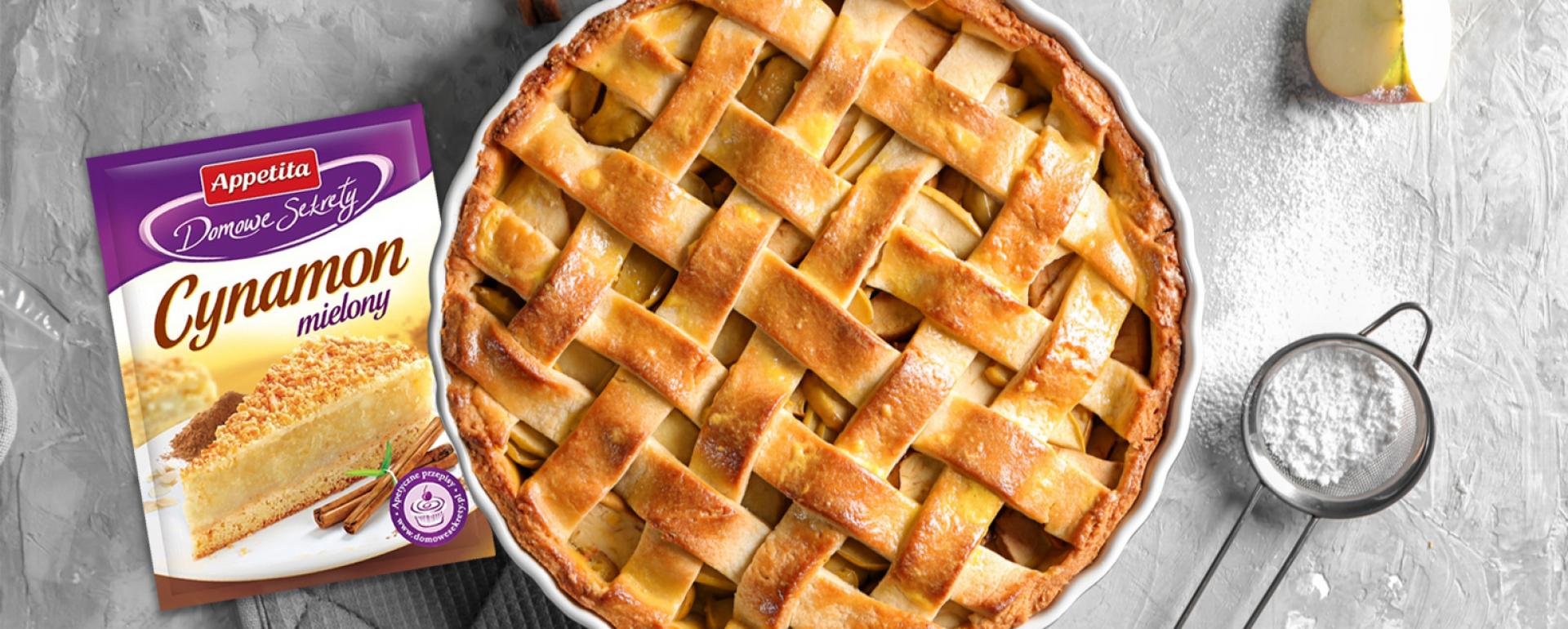 Tarta z jabłkami i kruchą kratką